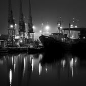 Boat, Cranes and the O2 BW